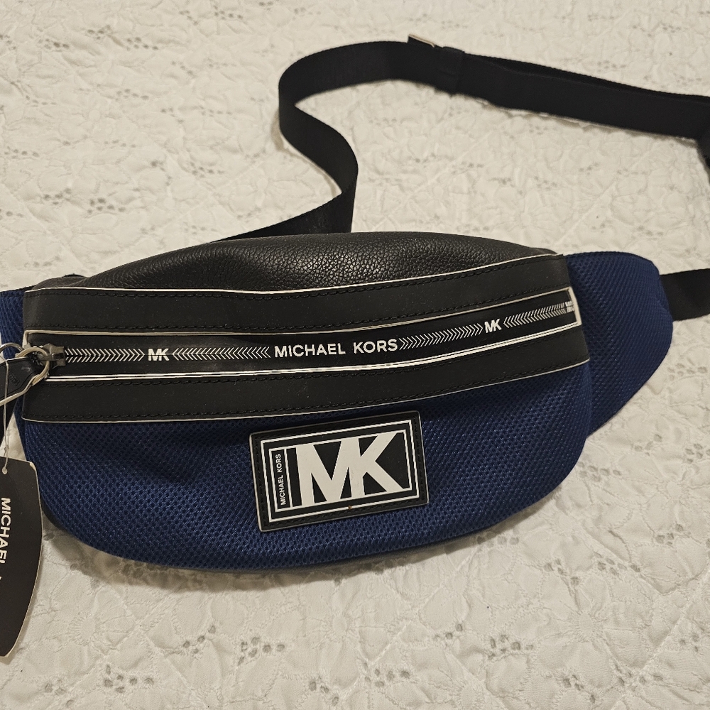 MK. Belt Bag for Women Fanny Pack Fashion Waist Packs with Adjustable Strap - Picture 2 of 9